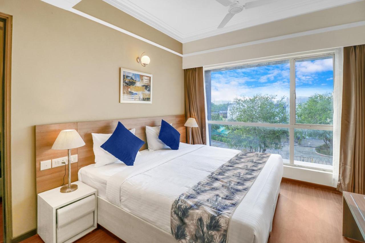 Starlit Suites Newtown 콜카타 외부 사진