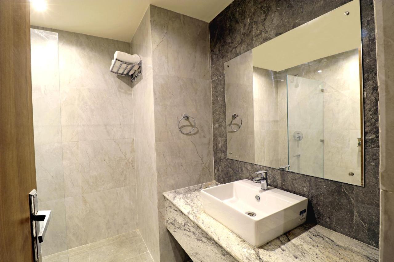 Starlit Suites Newtown 콜카타 외부 사진