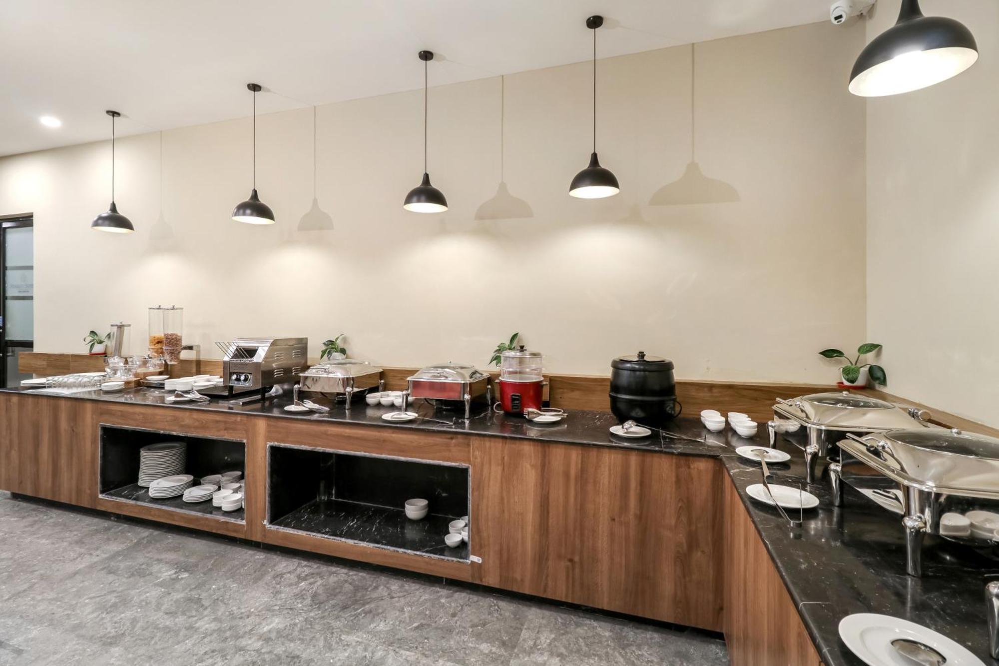 Starlit Suites Newtown 콜카타 외부 사진