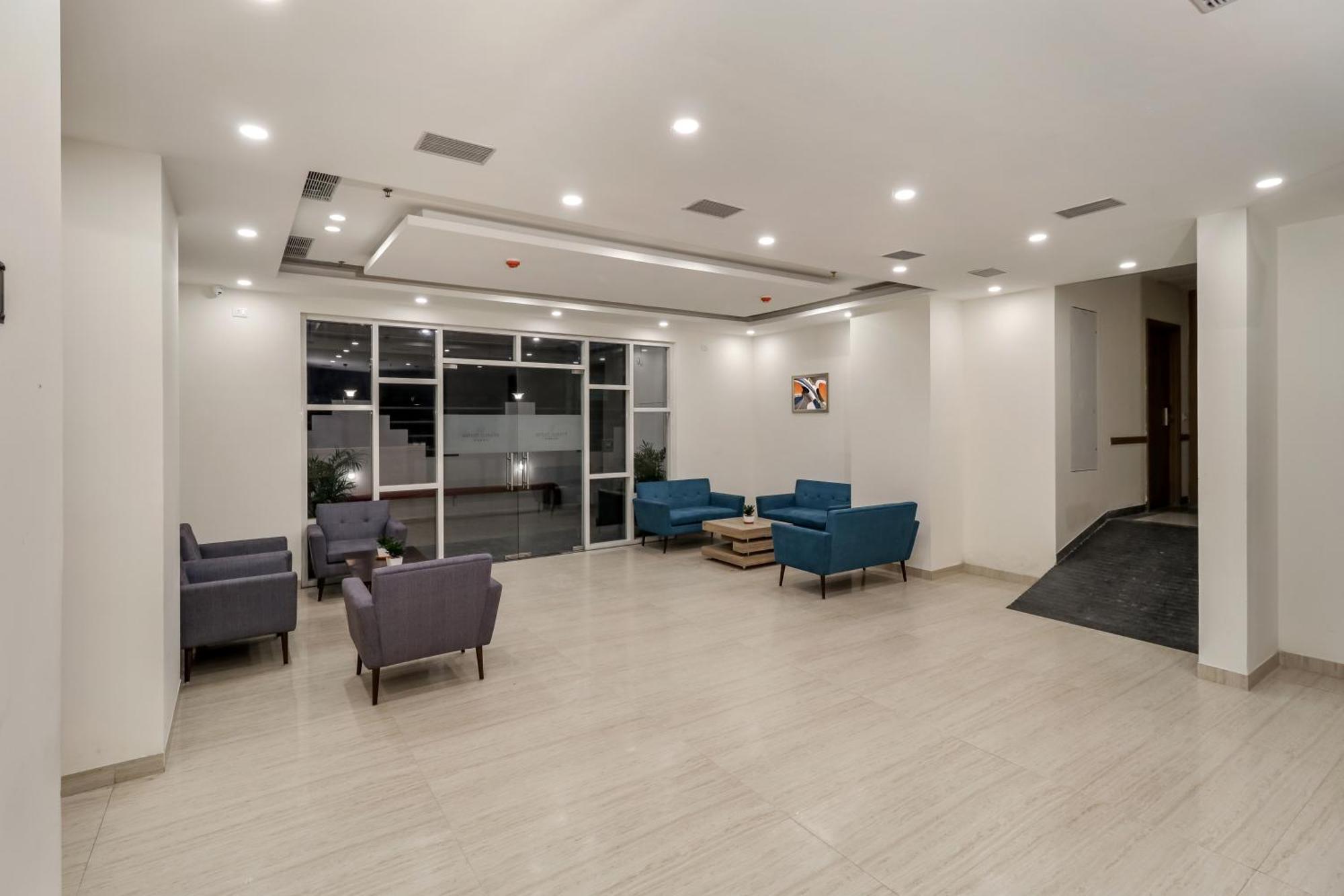 Starlit Suites Newtown 콜카타 외부 사진